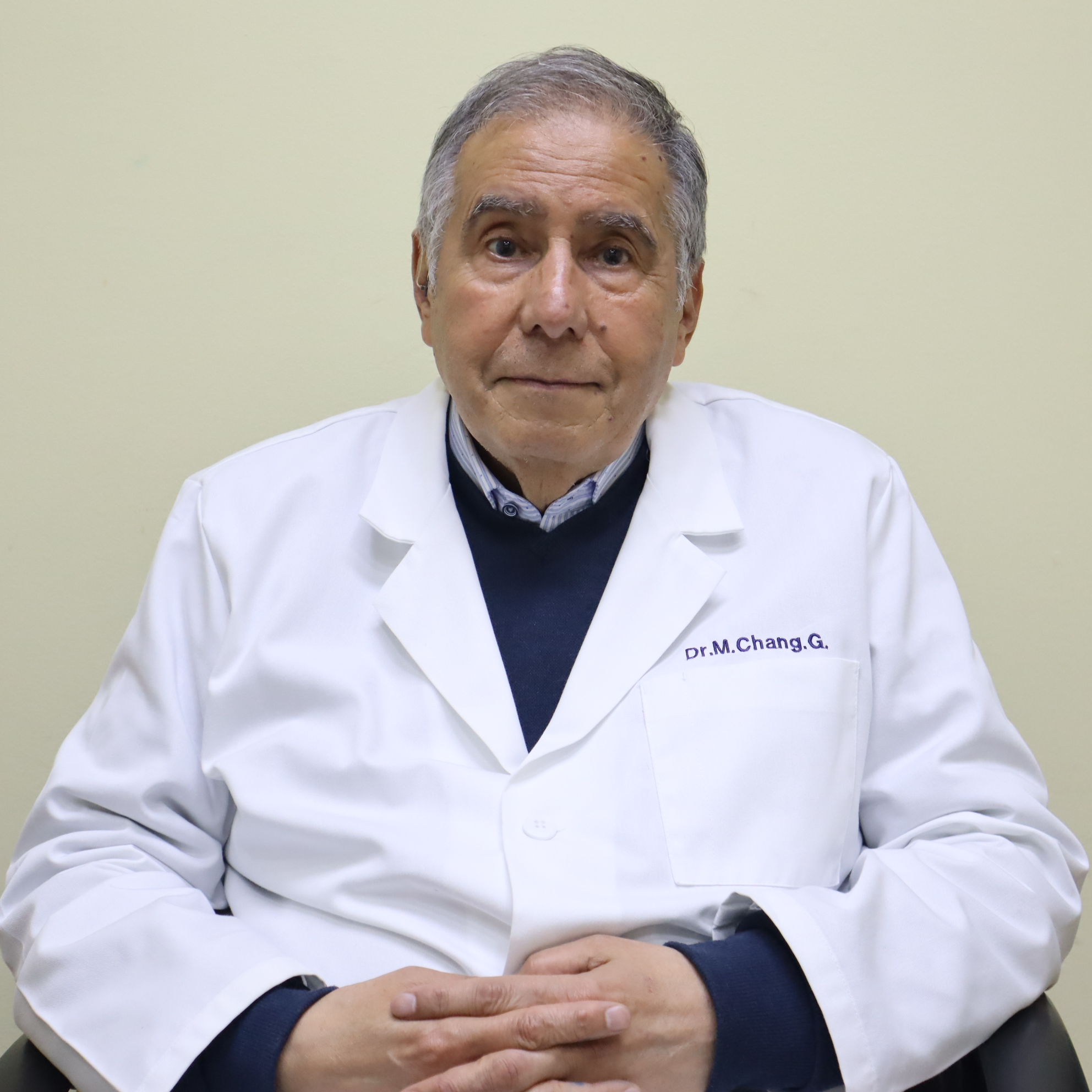 Dr. Miguel Chang Garrido